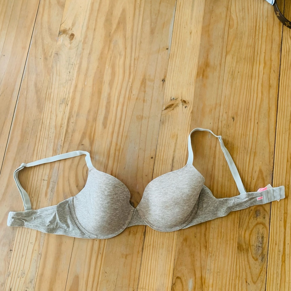 PINK bra